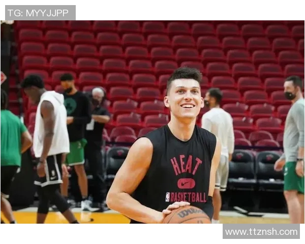 希罗与热火续约三年合约将达1497亿值得期待吗 希罗与热火续约三年合约将达1497亿值得期待吗