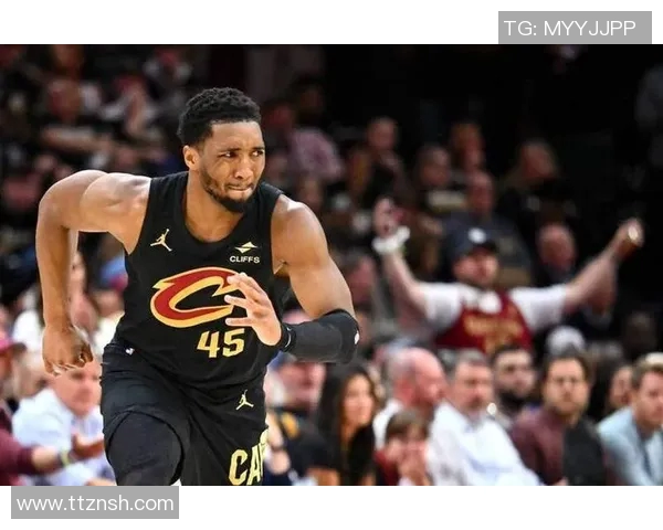 步行者运营总裁宣布哈里伯顿将缺席新赛季全部比赛引发关注 步行者运营总裁宣布哈里伯顿将缺席新赛季全部比赛引发关注